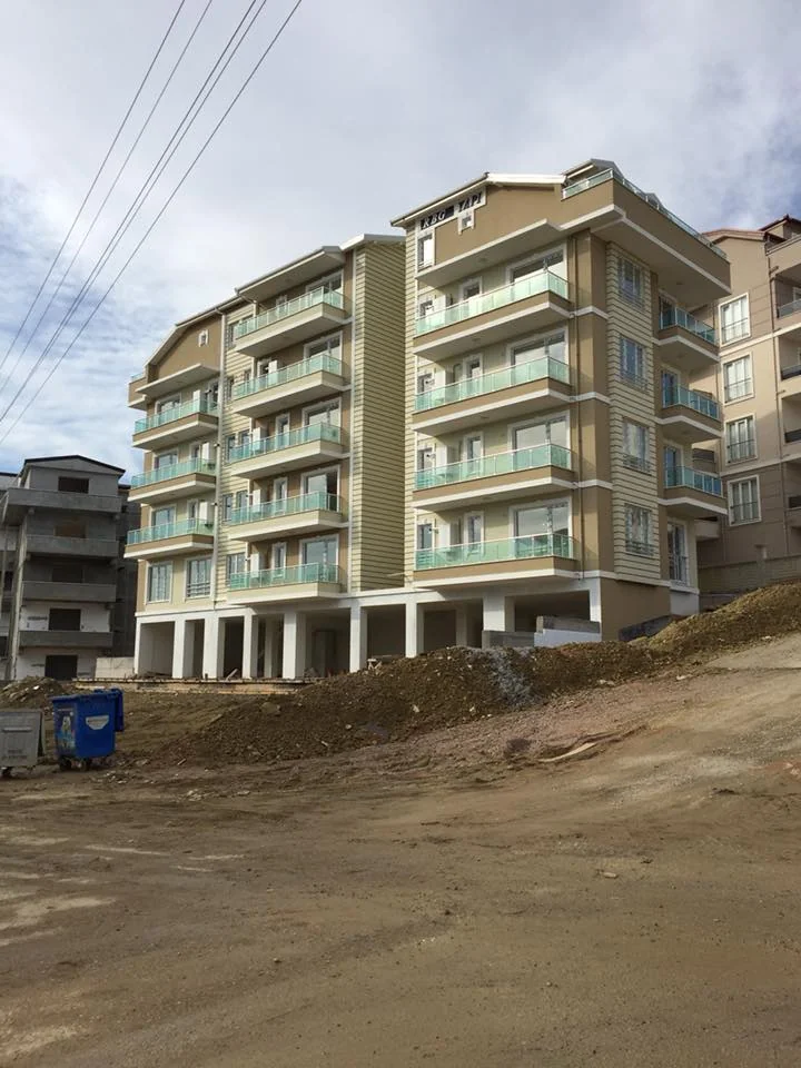 Aydınoğlu Apartmanı — İzmit, Kocaeli