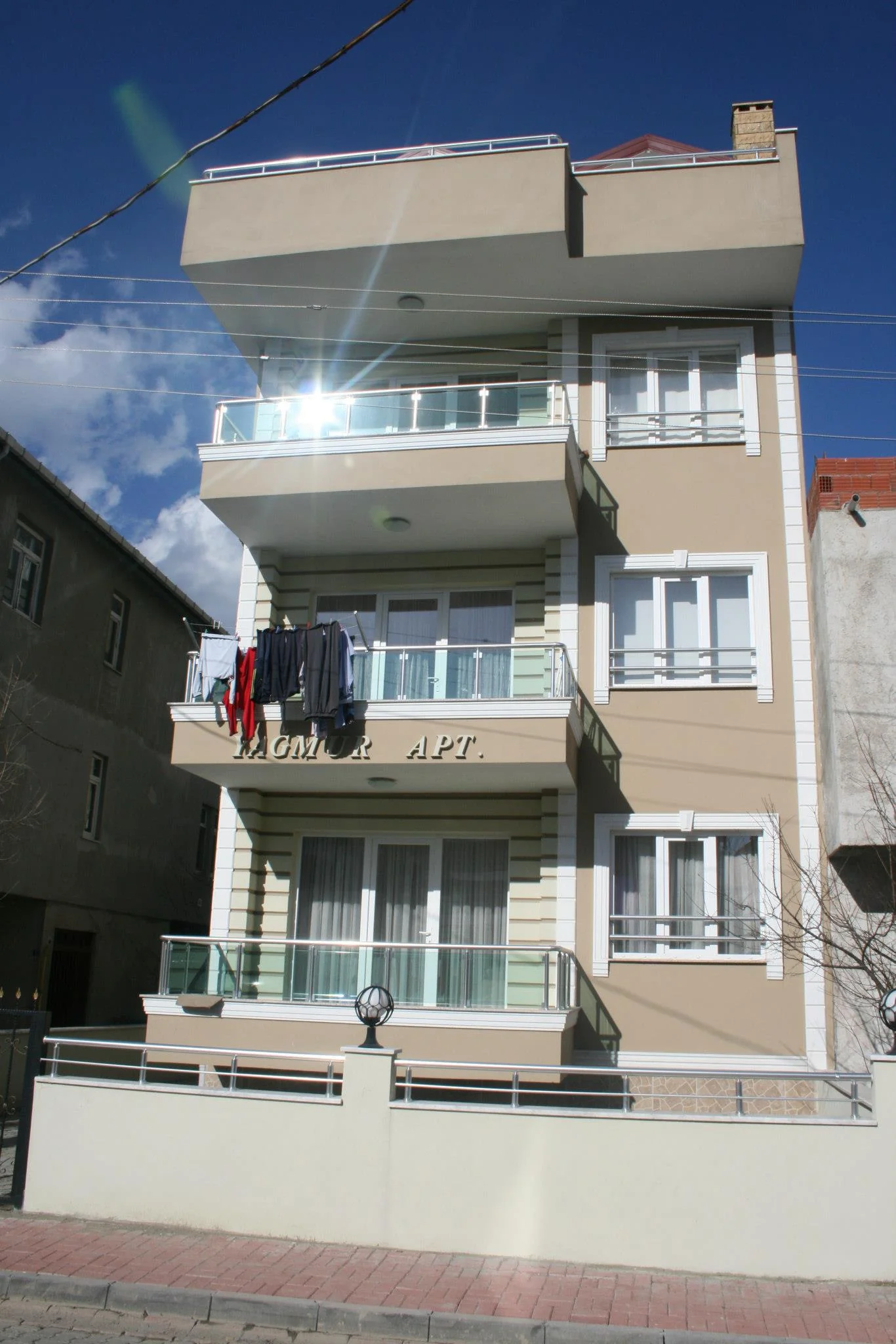 Yağmur Apartmanı — İzmit, Kocaeli